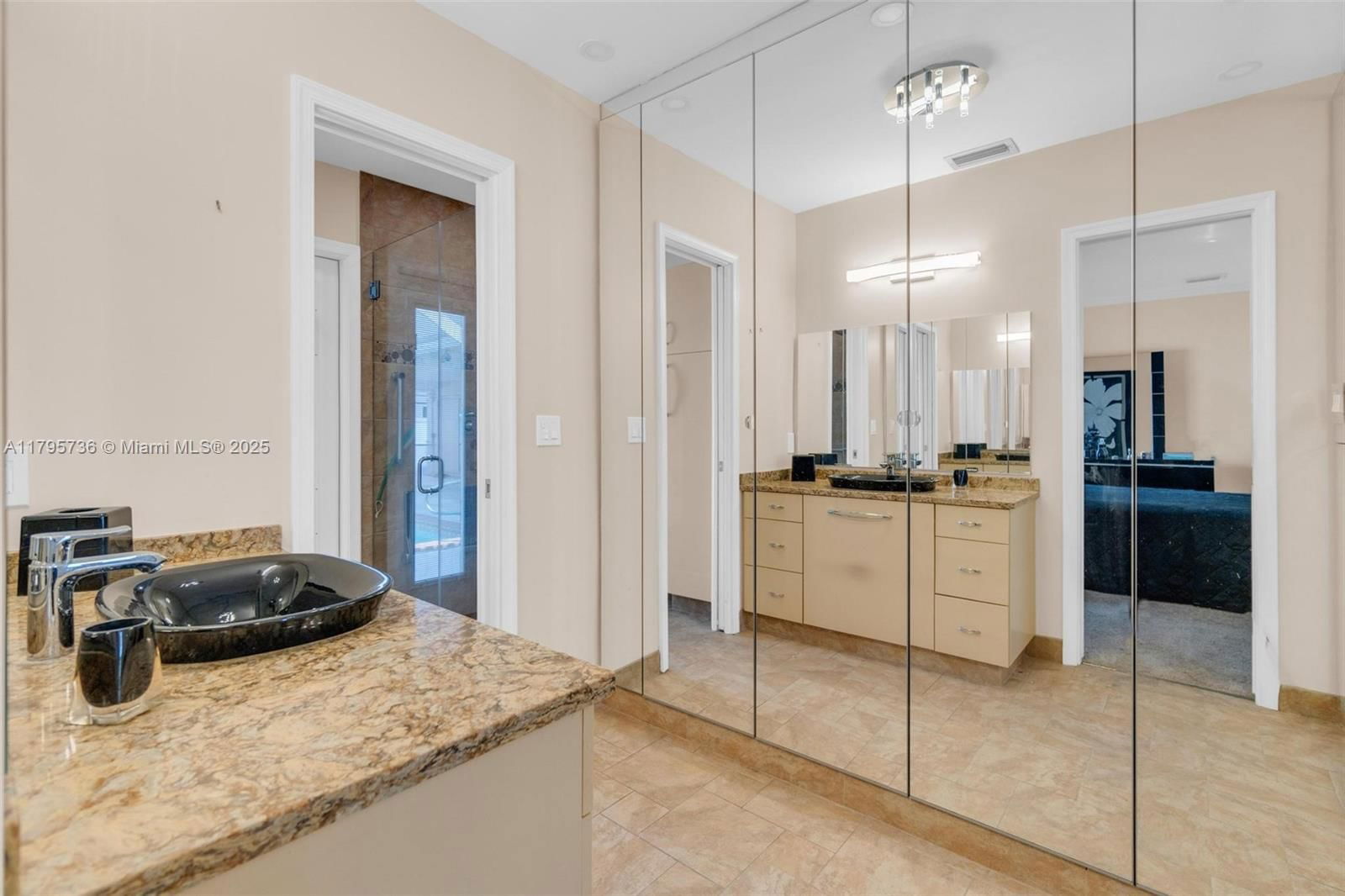 Real estate property located at 5101 37th St, Broward, Emerald Hills, Hollywood, FL