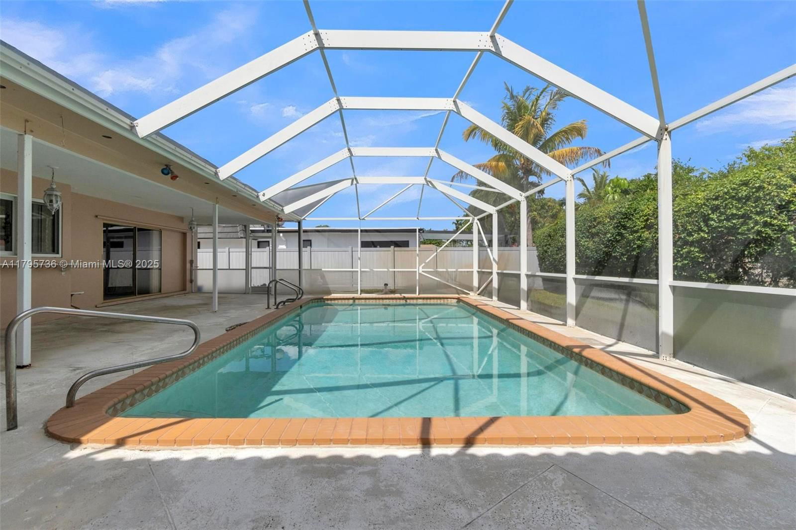 Real estate property located at 5101 37th St, Broward, Emerald Hills, Hollywood, FL