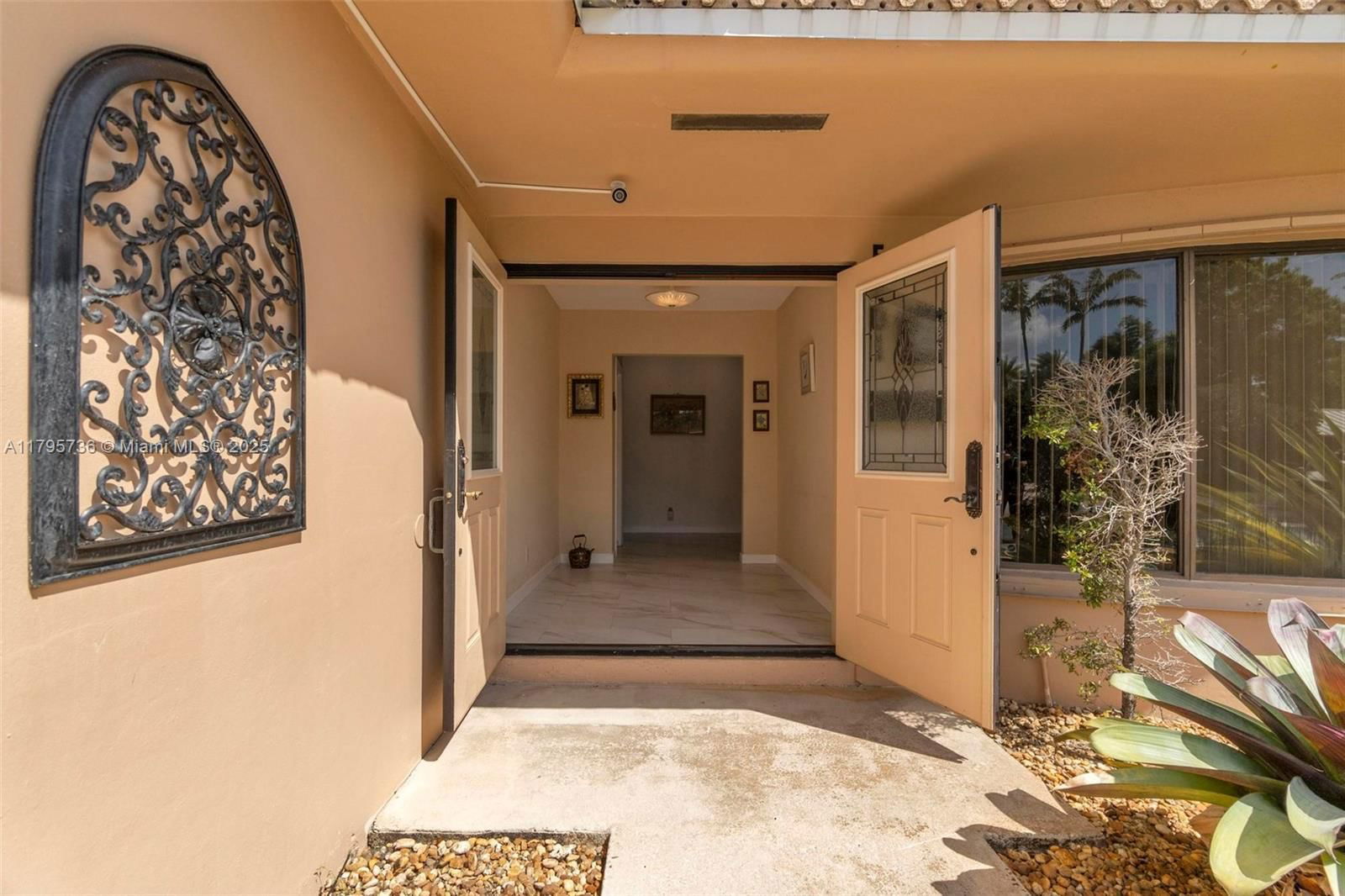 Real estate property located at 5101 37th St, Broward, Emerald Hills, Hollywood, FL