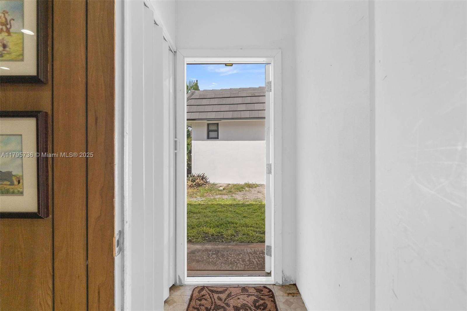 Real estate property located at 5101 37th St, Broward, Emerald Hills, Hollywood, FL