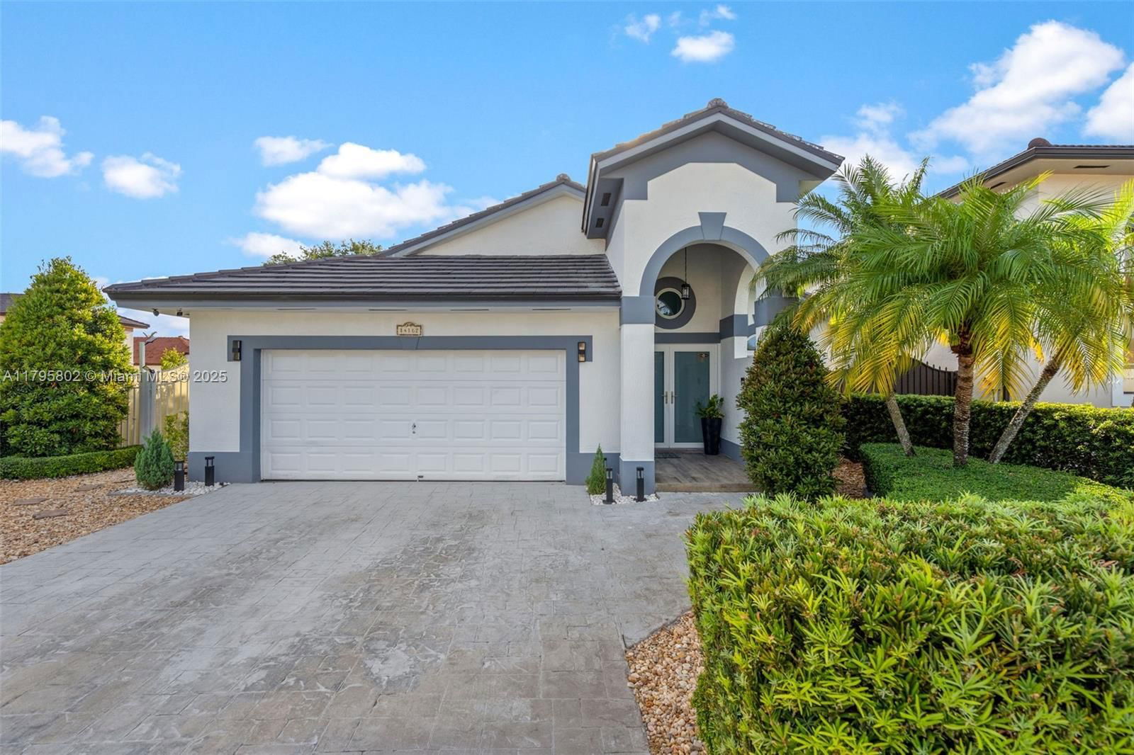 Real estate property located at 14162 87th Ct, Miami-dade, Avalon Estates, Miami Lakes, FL