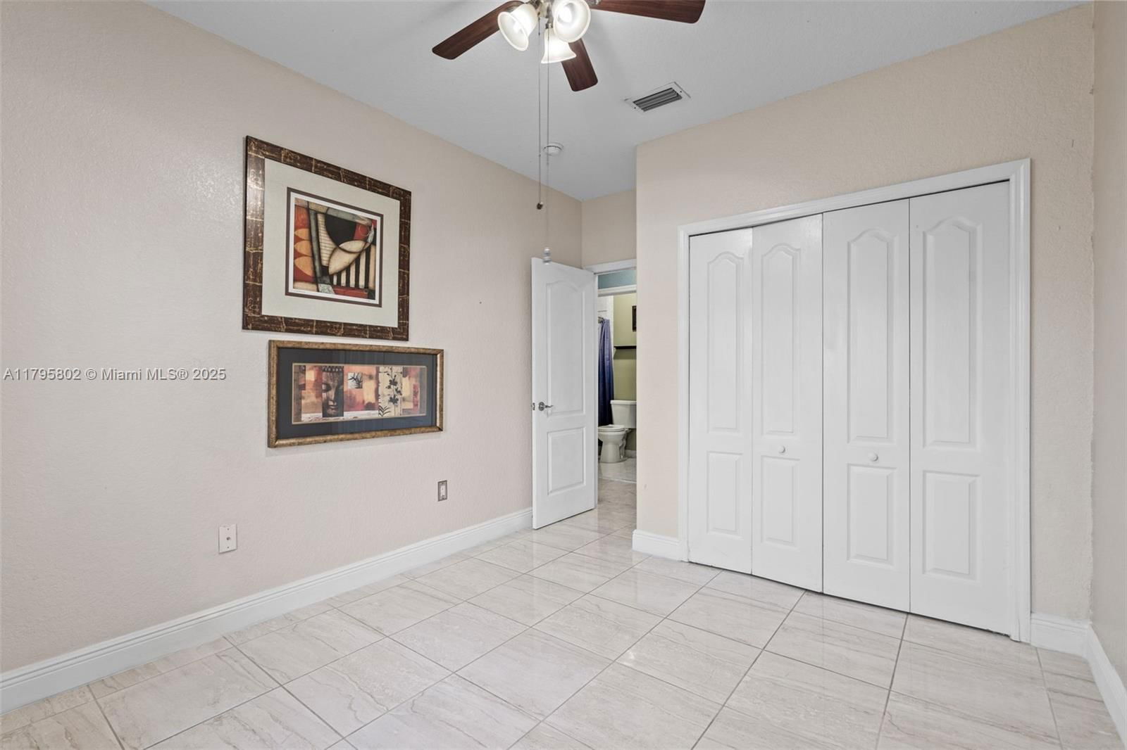 Real estate property located at 14162 87th Ct, Miami-dade, Avalon Estates, Miami Lakes, FL