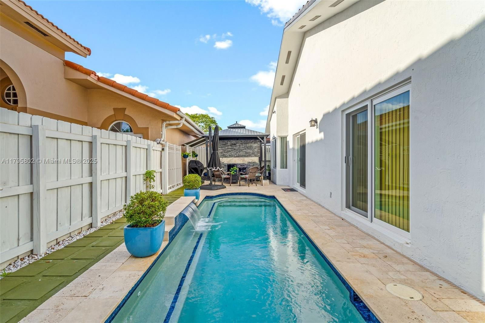 Real estate property located at 14162 87th Ct, Miami-dade, Avalon Estates, Miami Lakes, FL