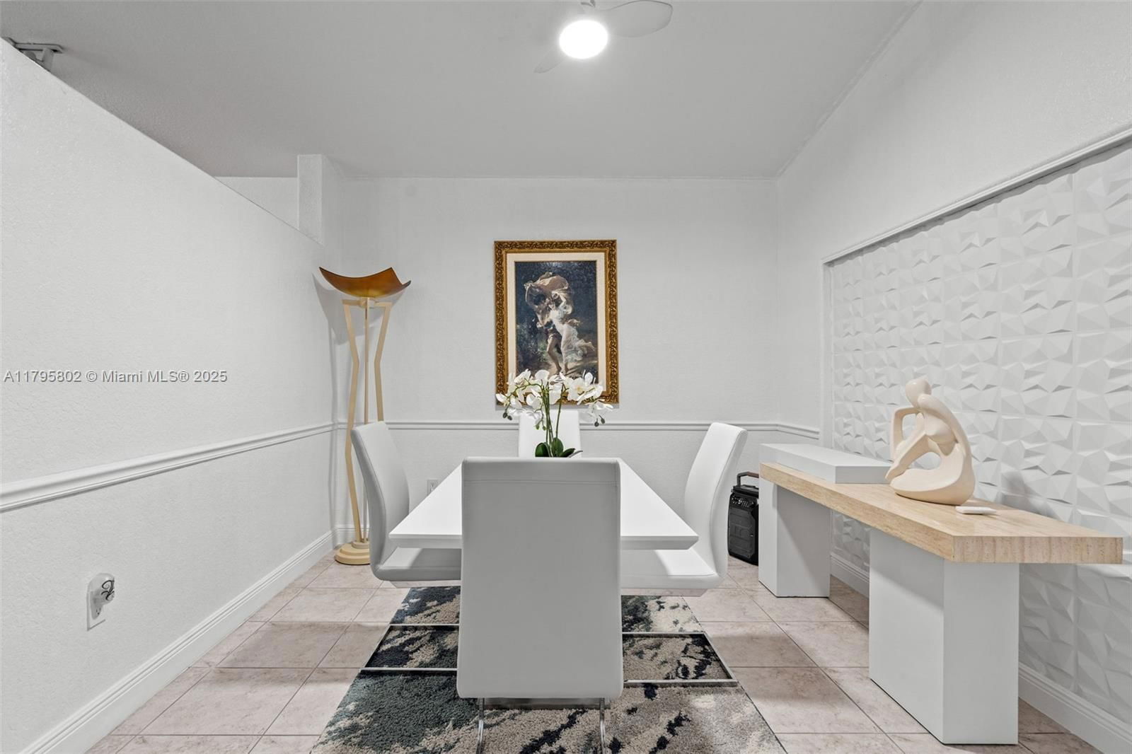 Real estate property located at 14162 87th Ct, Miami-dade, Avalon Estates, Miami Lakes, FL