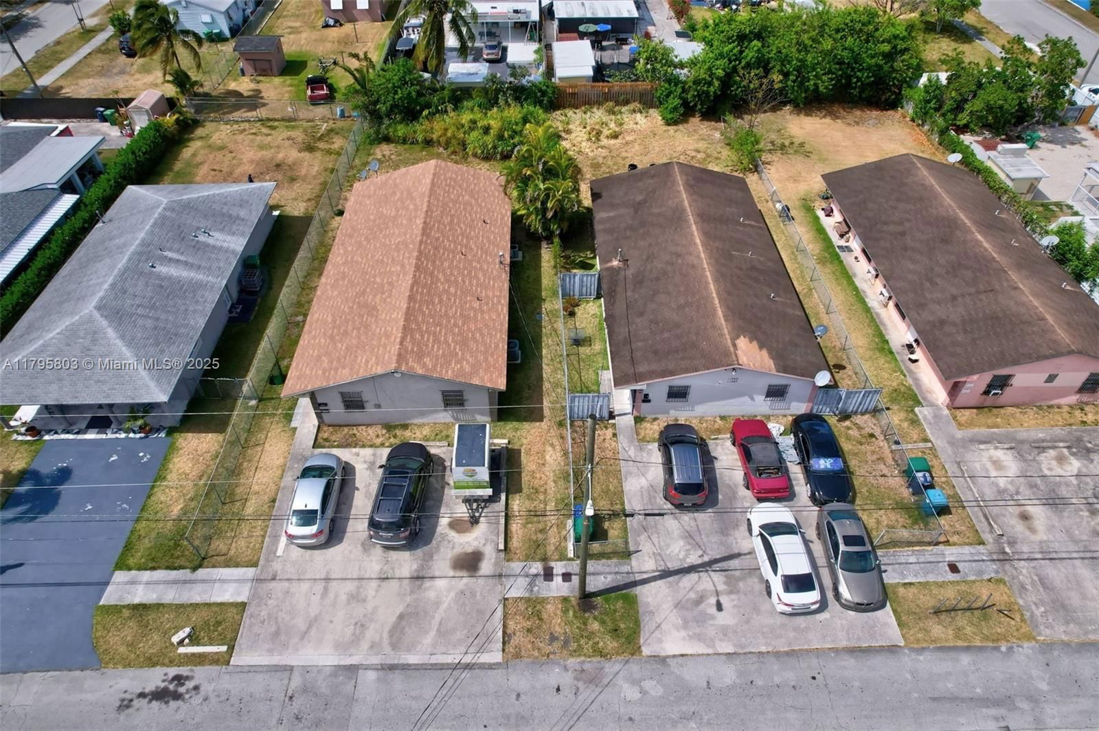 Real estate property located at 11477 215th St, Miami-dade, La-gree Sub, Miami, FL