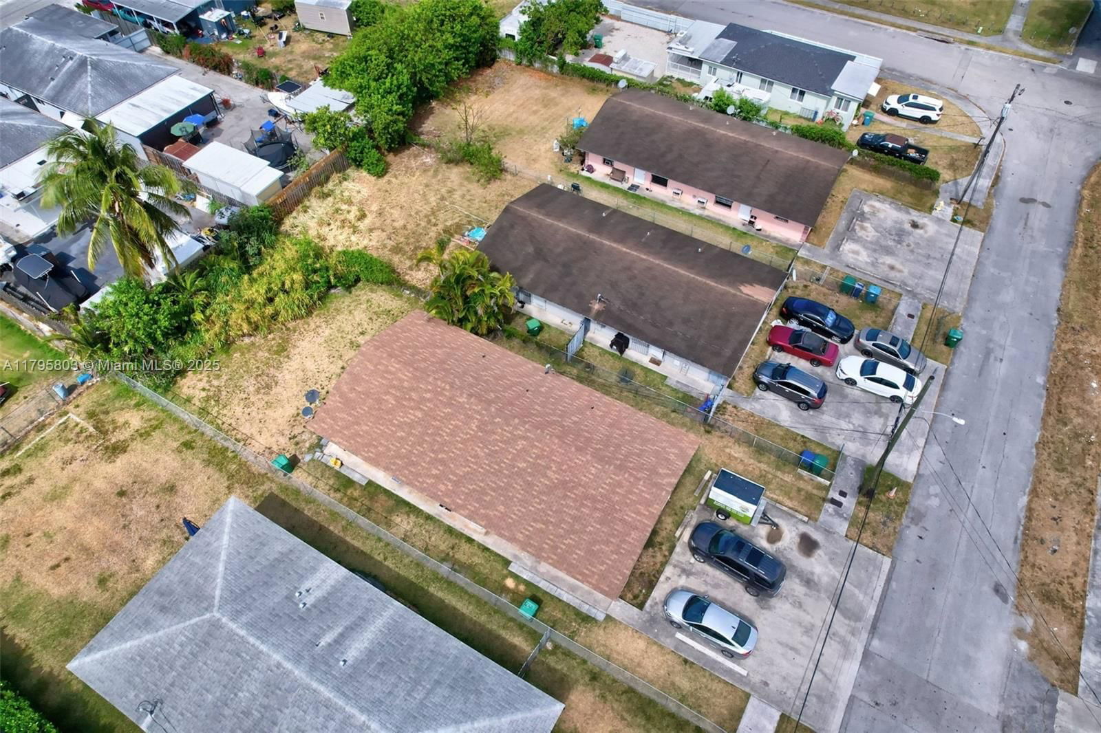 Real estate property located at 11477 215th St, Miami-dade, La-gree Sub, Miami, FL