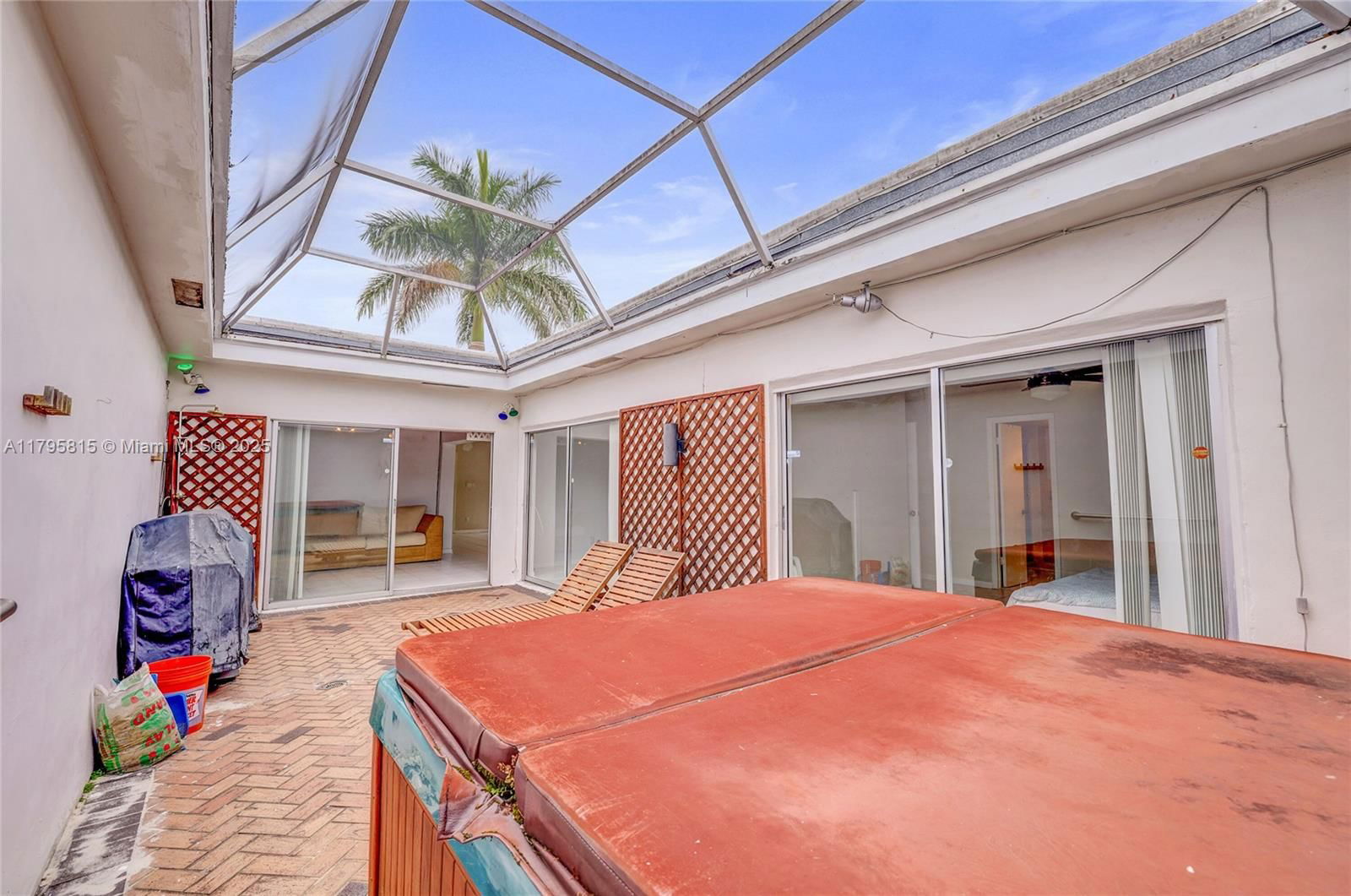 Real estate property located at 2333 81st Ter #6, Broward, Oakbrook Viii Condo, North Lauderdale, FL