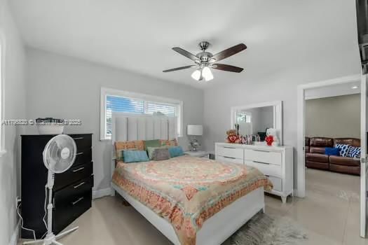 Real estate property located at 11930 187th St, Miami-dade, New So Miami Heights Sec, Miami, FL