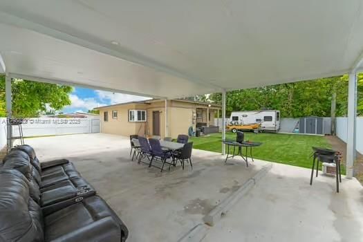 Real estate property located at 11930 187th St, Miami-dade, New So Miami Heights Sec, Miami, FL