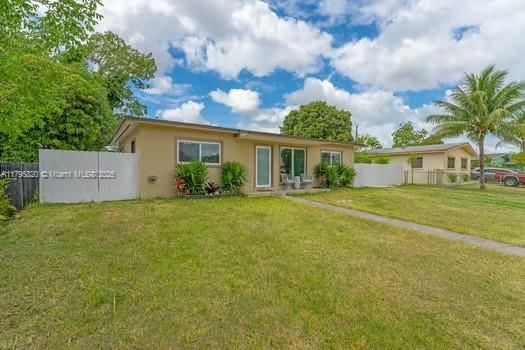 Real estate property located at 11930 187th St, Miami-dade, New So Miami Heights Sec, Miami, FL