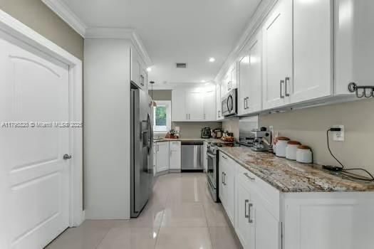 Real estate property located at 11930 187th St, Miami-dade, New So Miami Heights Sec, Miami, FL