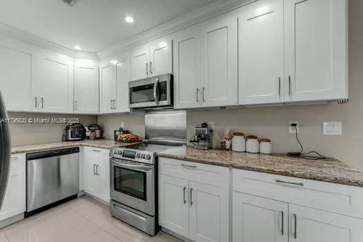 Real estate property located at 11930 187th St, Miami-dade, New So Miami Heights Sec, Miami, FL