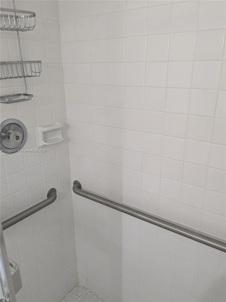 Real estate property located at 14741 Wildflower Ln, Palm Beach, Camelot Village Sec 1, Delray Beach, FL