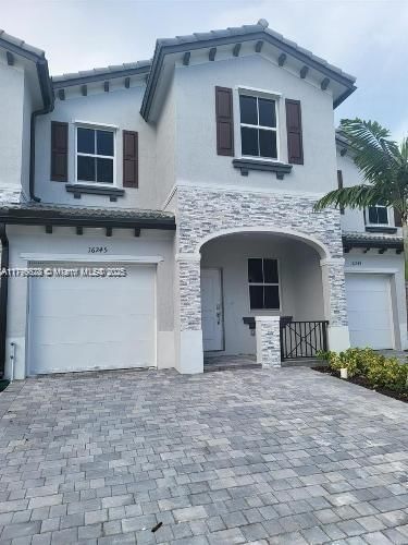 Real estate property located at 16245 290th Ter, Miami-dade, Cedar Pointe, Homestead, FL