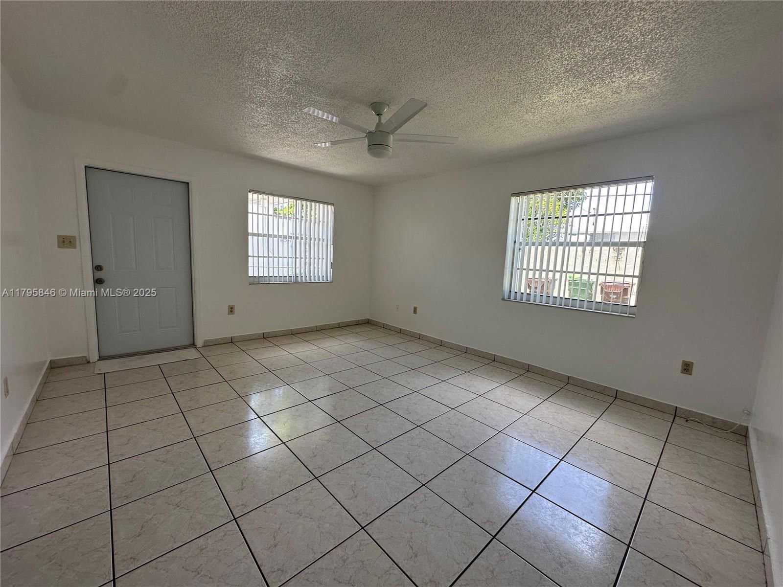 Real estate property located at 4776 10th Ave, Miami-dade, Ingleside Park, Hialeah, FL