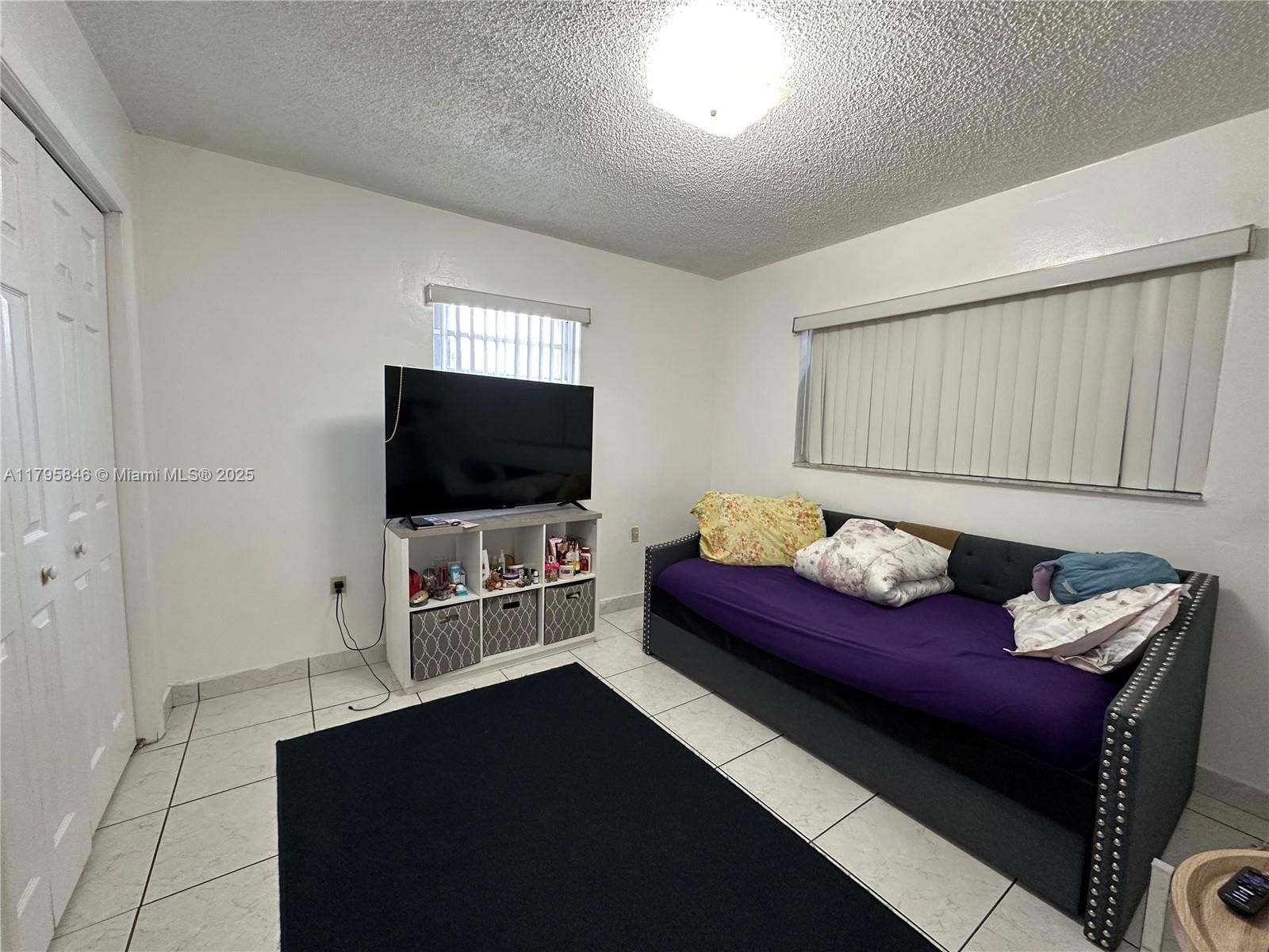 Real estate property located at 4776 10th Ave, Miami-dade, Ingleside Park, Hialeah, FL