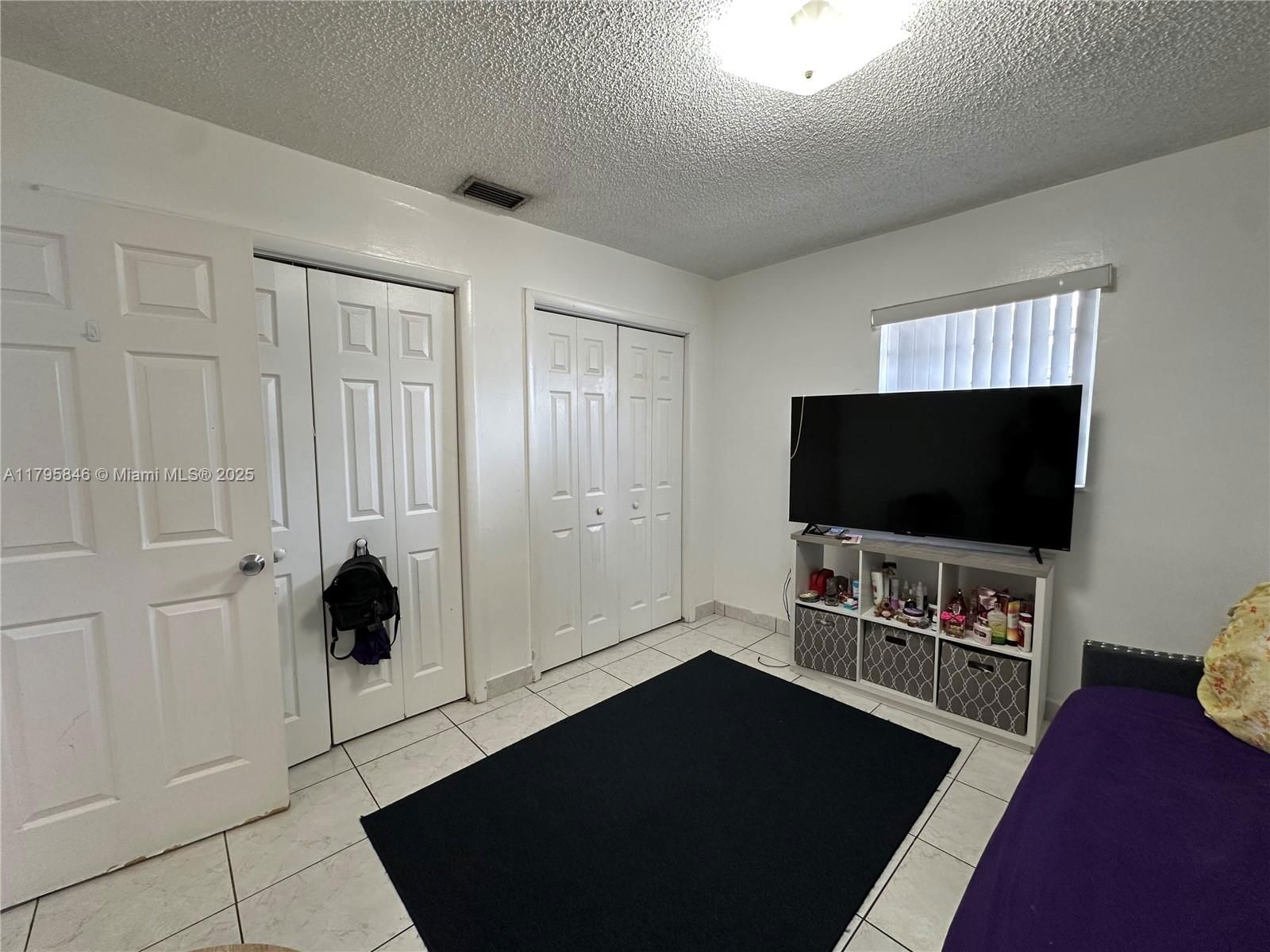 Real estate property located at 4776 10th Ave, Miami-dade, Ingleside Park, Hialeah, FL