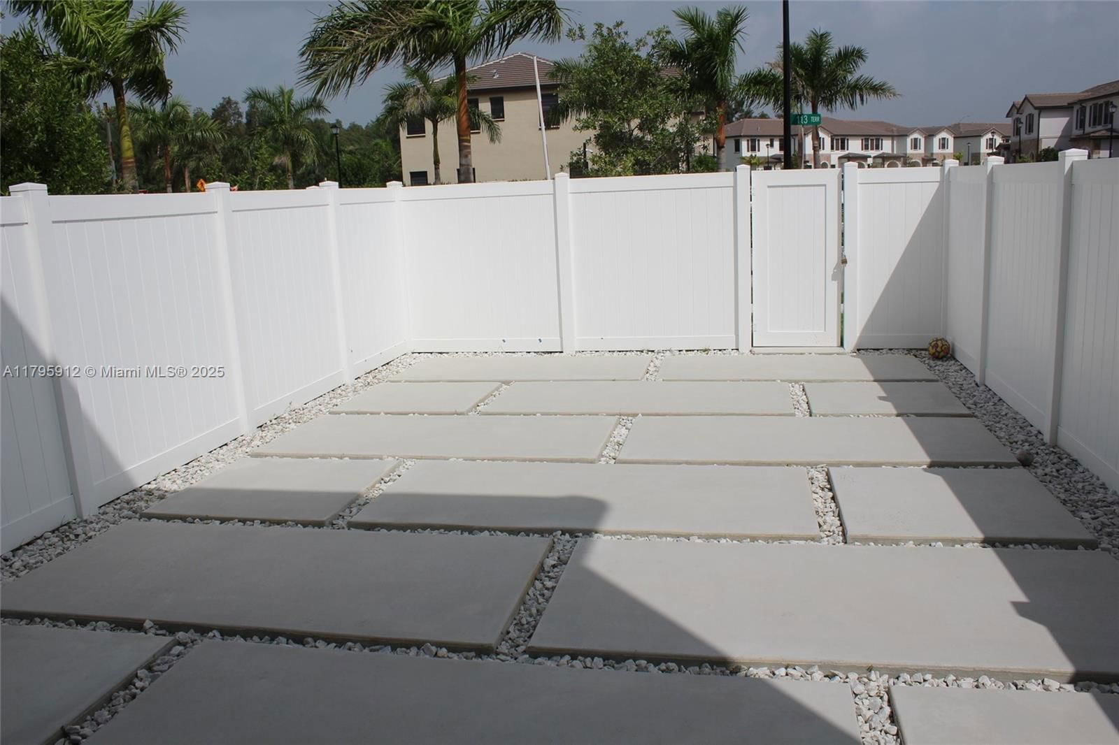 Real estate property located at 3413 113th St, Miami-dade, Aquabella North, Hialeah, FL