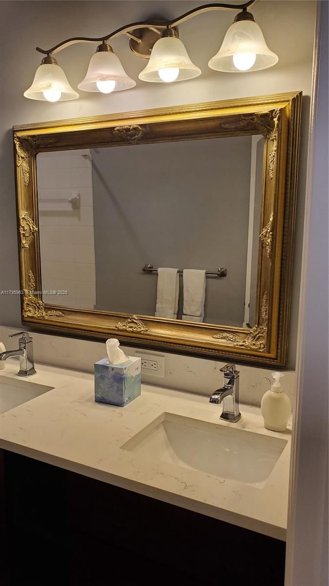 Real estate property located at 7310 17th Ct, Broward, Walnut Creek Replat No 1, Pembroke Pines, FL