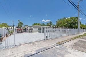 Real estate property located at 3275 95th St, Miami-dade, The Tropics Addn, Miami, FL
