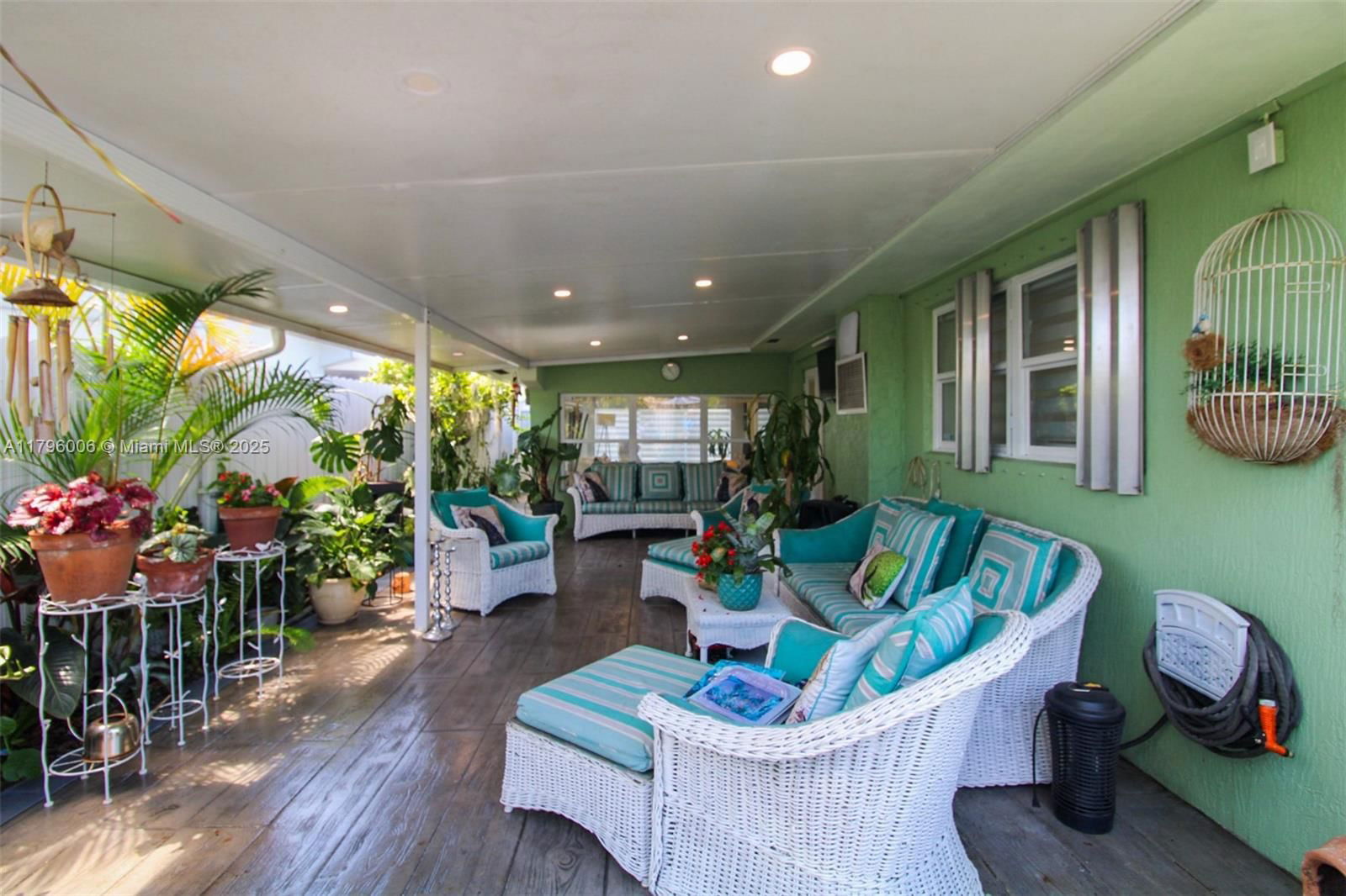 Real estate property located at 7691 15th Ct, Broward, Boulevard Heights Sec 8, Pembroke Pines, FL