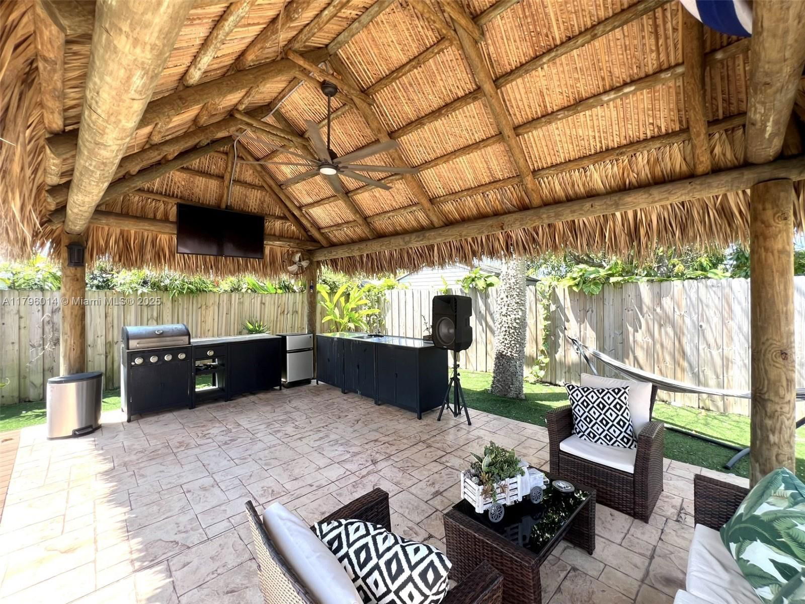 Real estate property located at 8818 16th Street, Miami-dade, Coral Park Estates Sec 1, Miami, FL