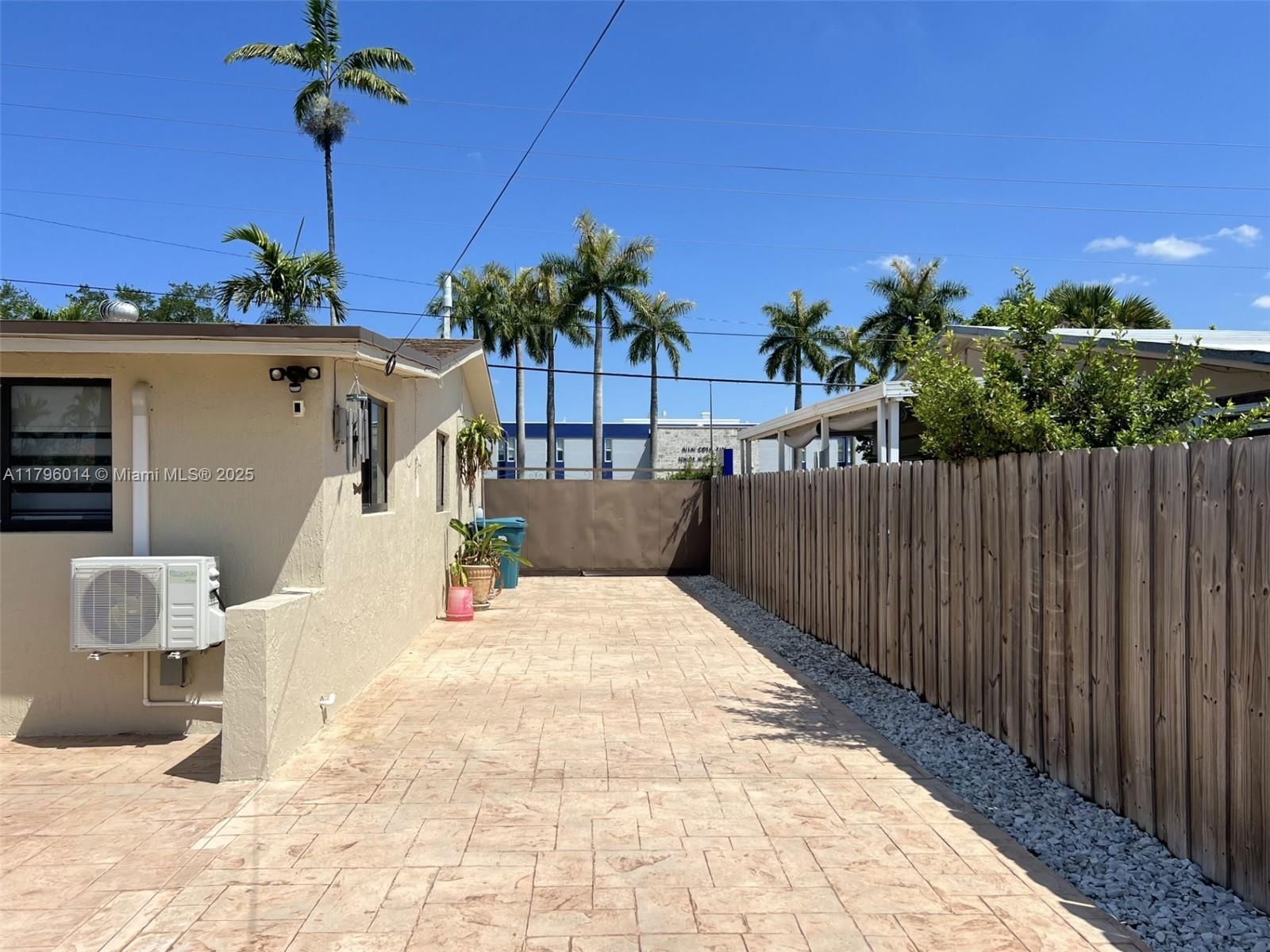 Real estate property located at 8818 16th Street, Miami-dade, Coral Park Estates Sec 1, Miami, FL