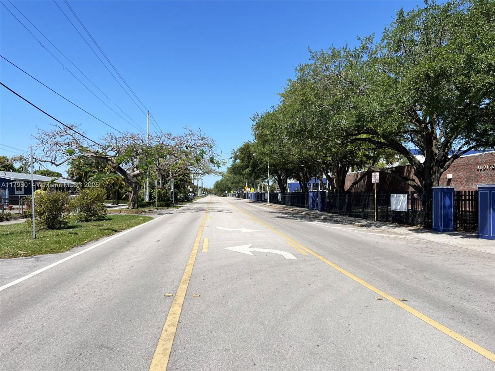 Real estate property located at 8818 16th Street, Miami-dade, Coral Park Estates Sec 1, Miami, FL