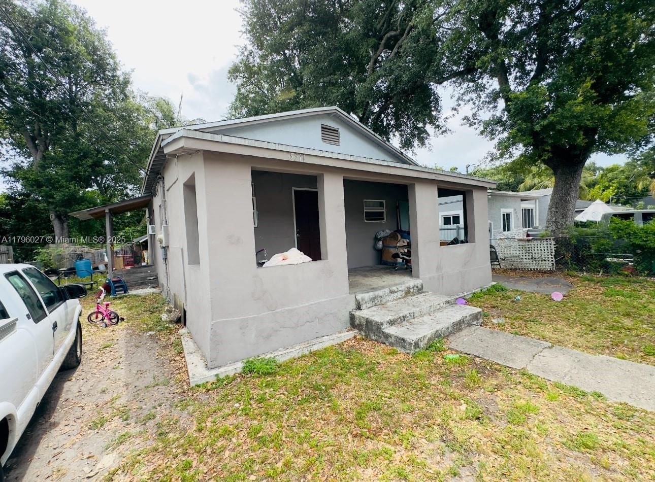 Real estate property located at 5511 4th Ave, Miami-dade, Buena Vista Gardens, Miami, FL