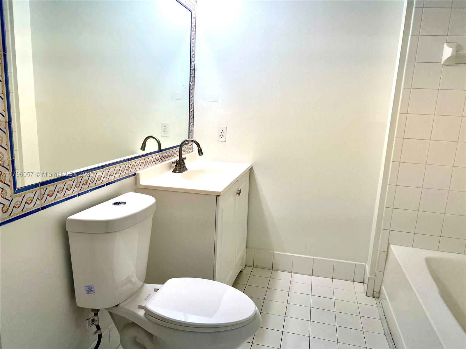 Real estate property located at 150 96th Ave #9-208, Broward, La Via Condo, Pembroke Pines, FL