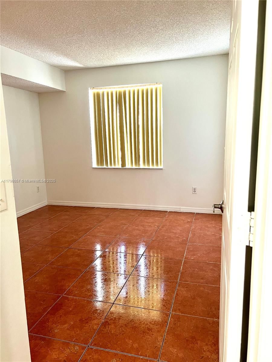 Real estate property located at 150 96th Ave #9-208, Broward, La Via Condo, Pembroke Pines, FL