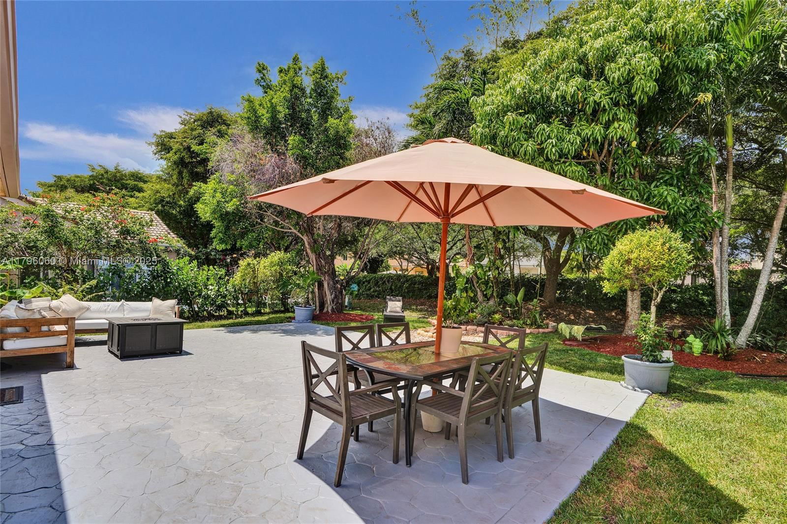 Real estate property located at 1381 Sago Ln, Broward, Sector 2-parcels 1 2 3 4, Weston, FL