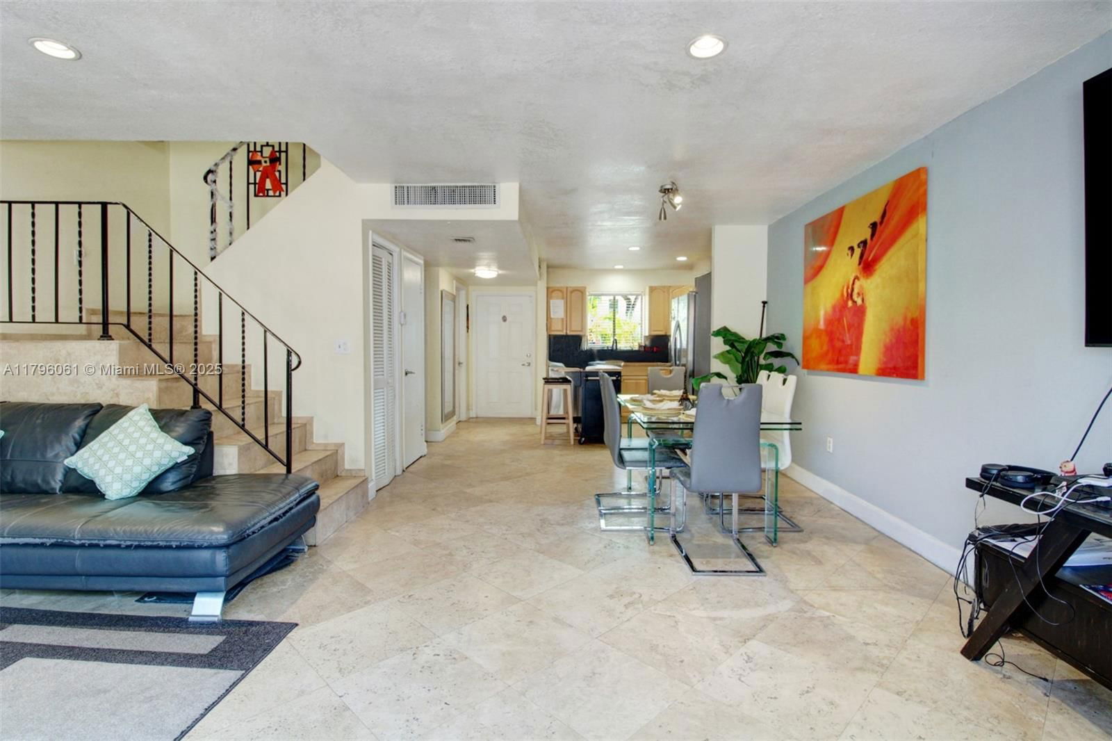 Real estate property located at 3321 Farragut St #7D, Broward, Hollywood Gardens Condomi, Hollywood, FL