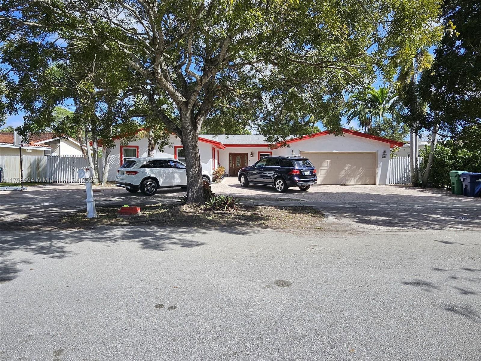 Real estate property located at 10251 130th Ave, Miami-dade, First Addn To Calusa Club, Miami, FL