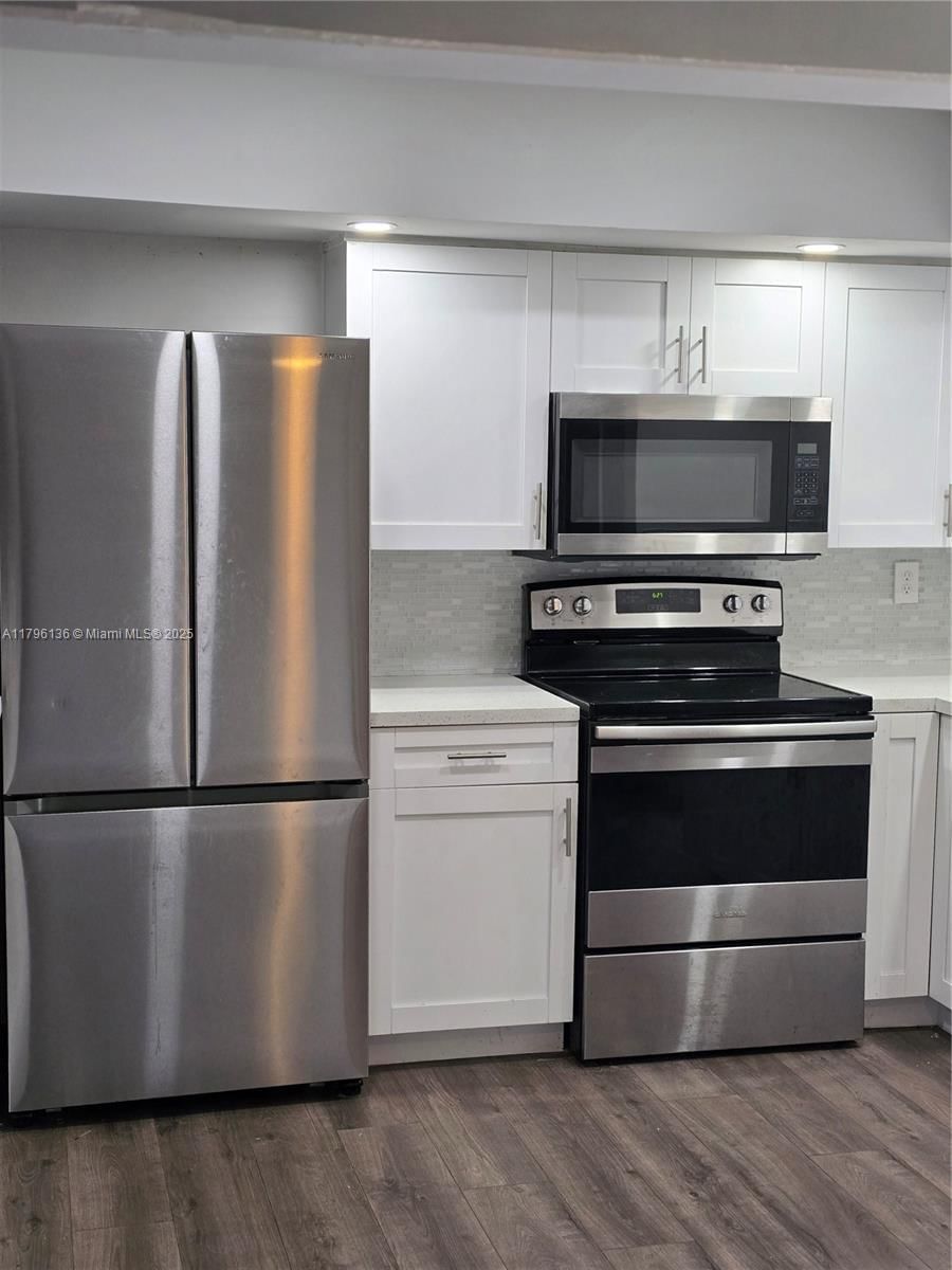 Real estate property located at 3711 Van Buren St, Broward, Stratford Apartments Cond, Hollywood, FL
