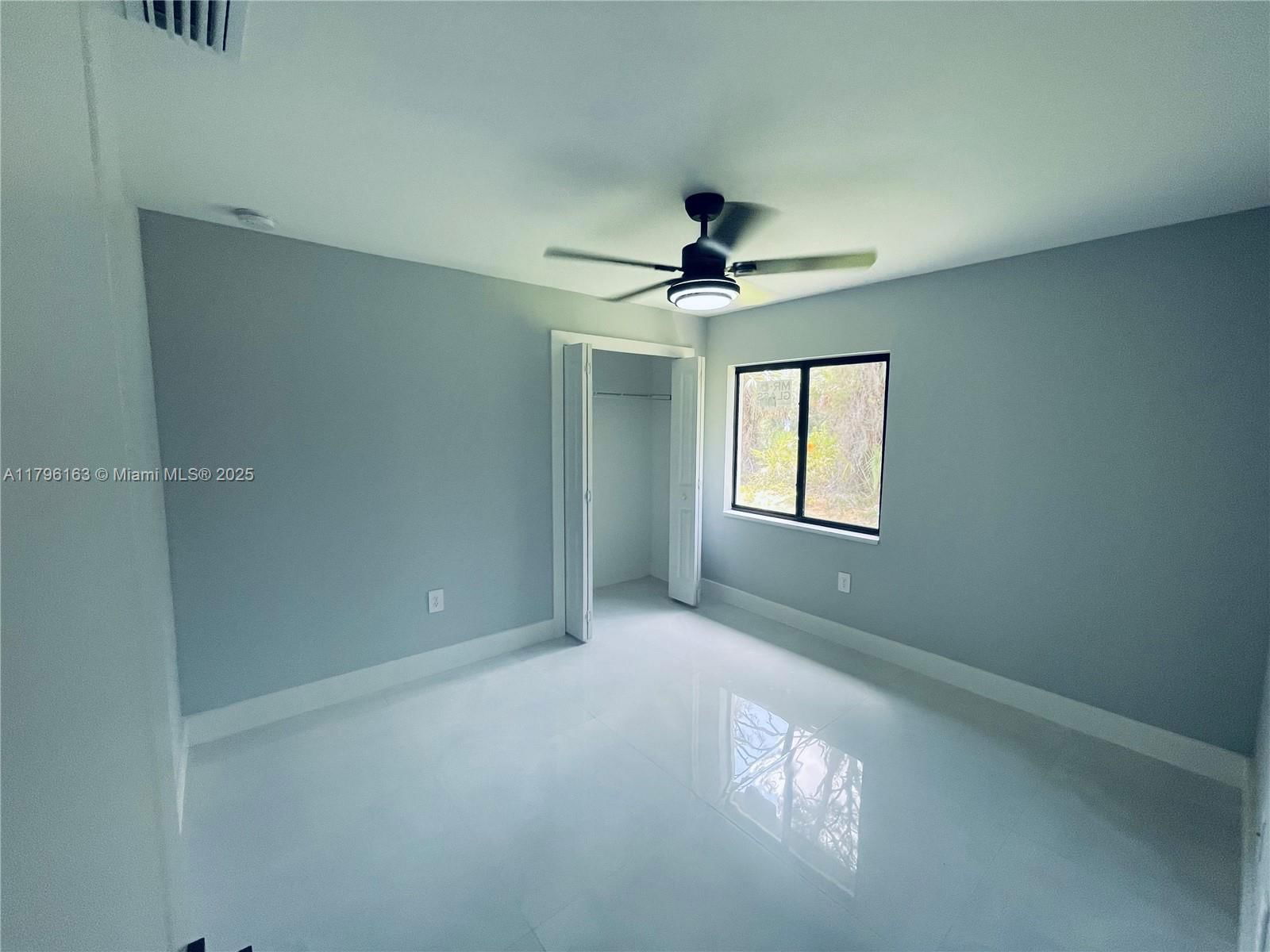 Real estate property located at 1211 Gerald Ave, Lee, Lee County Unincorporated, Lehigh Acres, FL