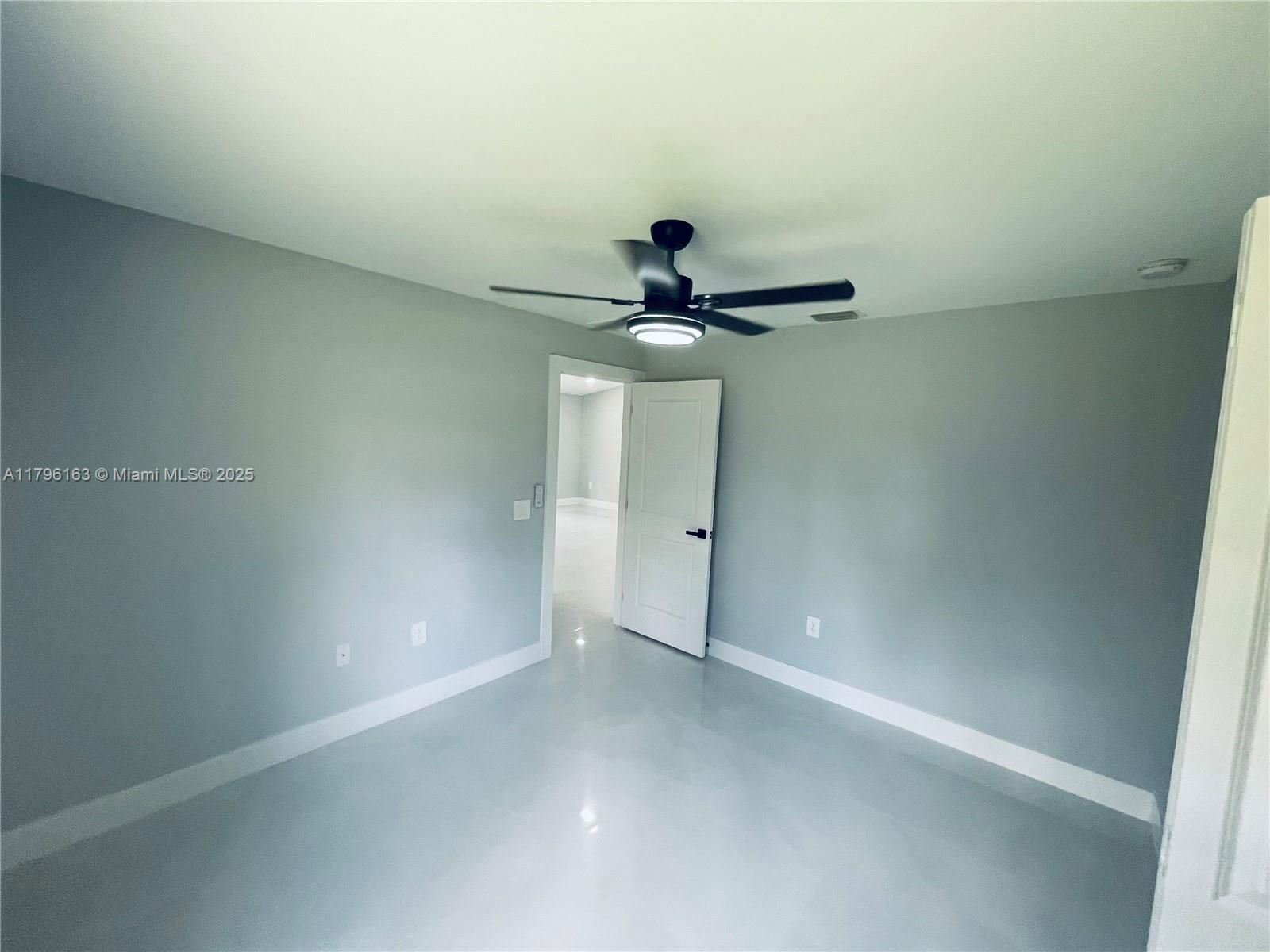Real estate property located at 1211 Gerald Ave, Lee, Lee County Unincorporated, Lehigh Acres, FL