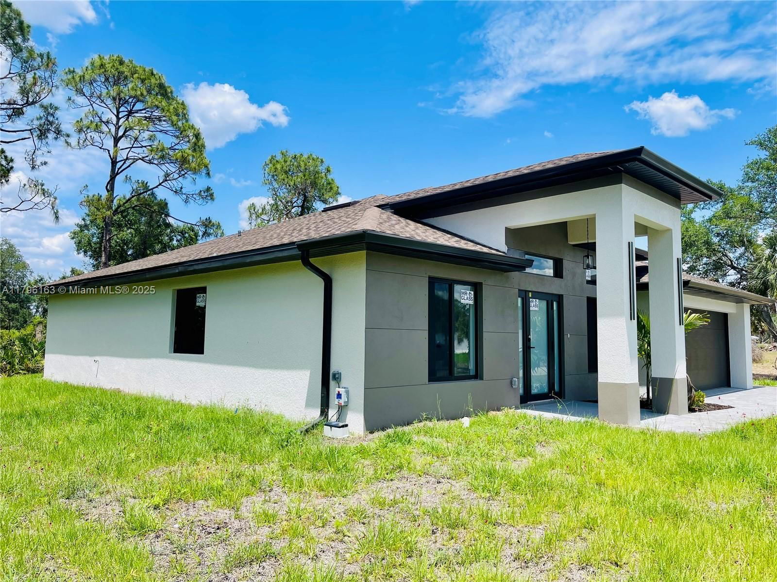 Real estate property located at 1211 Gerald Ave, Lee, Lee County Unincorporated, Lehigh Acres, FL