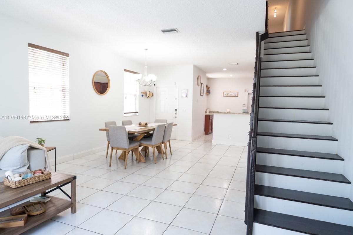Real estate property located at 1999 Madeira Dr, Broward, Sectors 3 & 4 Boundary Pl, Weston, FL