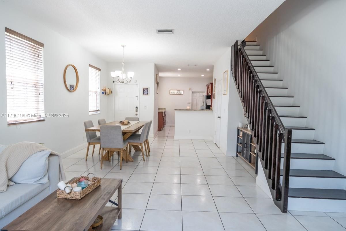 Real estate property located at 1999 Madeira Dr, Broward, Sectors 3 & 4 Boundary Pl, Weston, FL