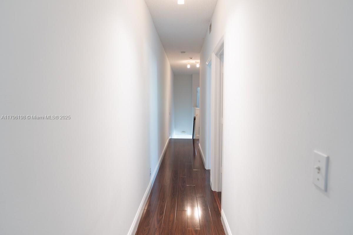 Real estate property located at 1999 Madeira Dr, Broward, Sectors 3 & 4 Boundary Pl, Weston, FL