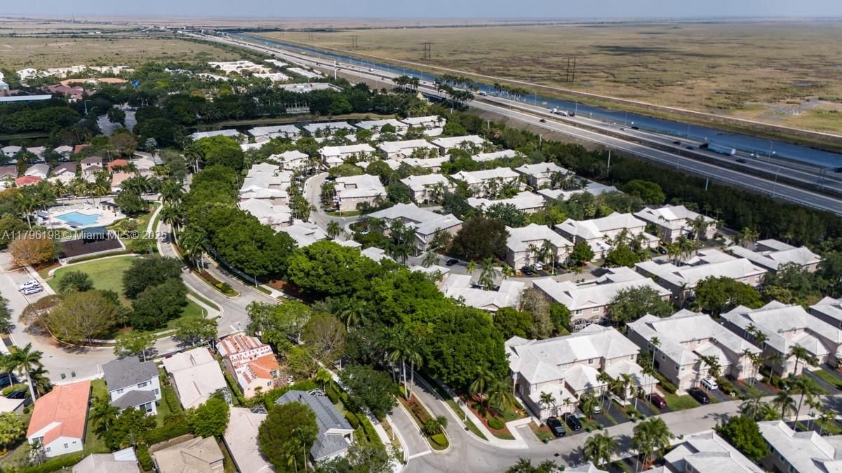 Real estate property located at 1999 Madeira Dr, Broward, Sectors 3 & 4 Boundary Pl, Weston, FL