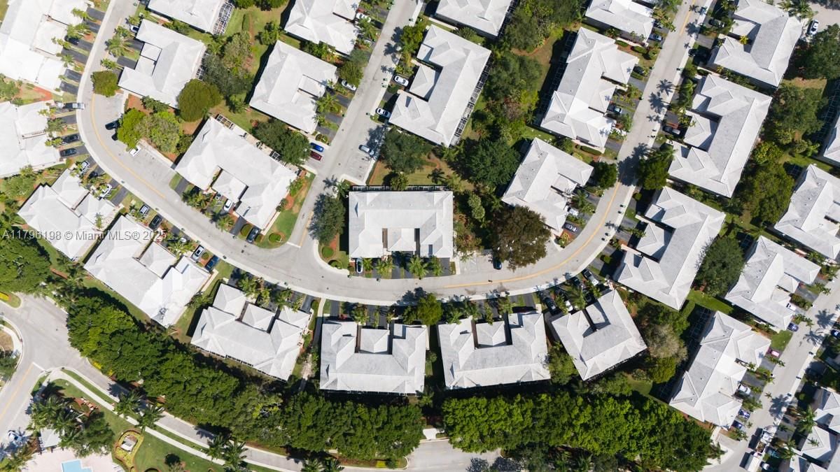 Real estate property located at 1999 Madeira Dr, Broward, Sectors 3 & 4 Boundary Pl, Weston, FL