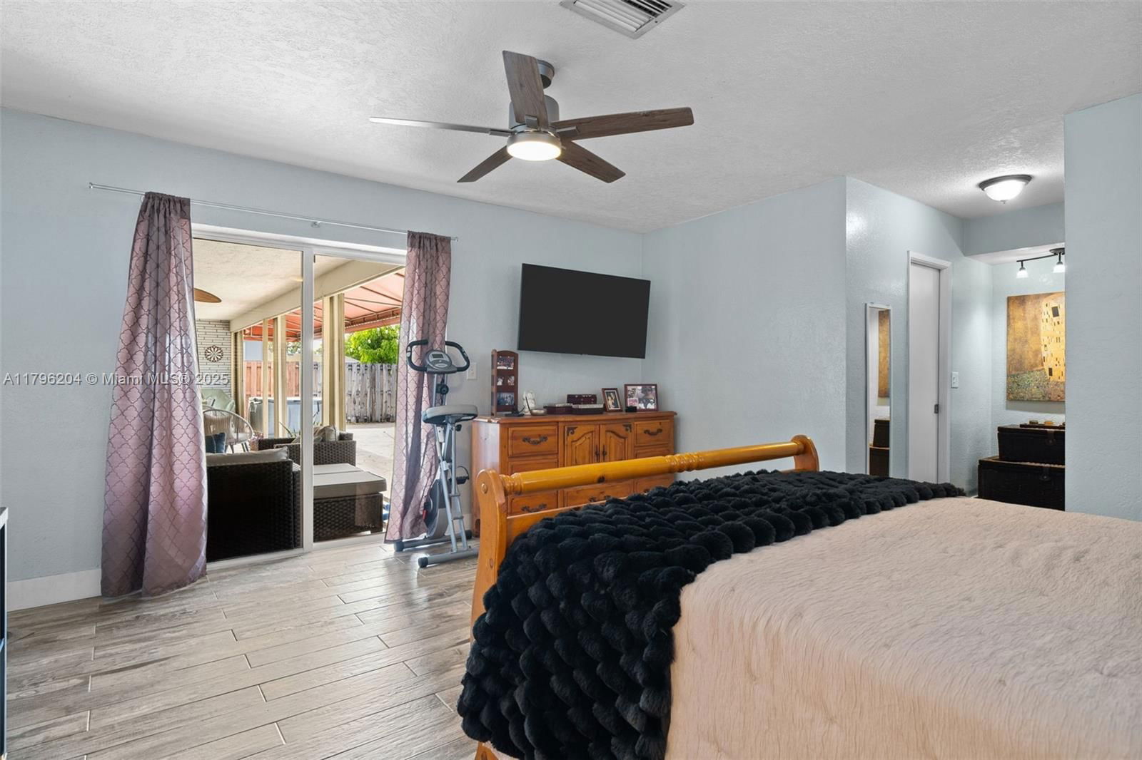 Real estate property located at 4715 Roosevelt St, Broward, Hollywood Hills 1965, Hollywood, FL