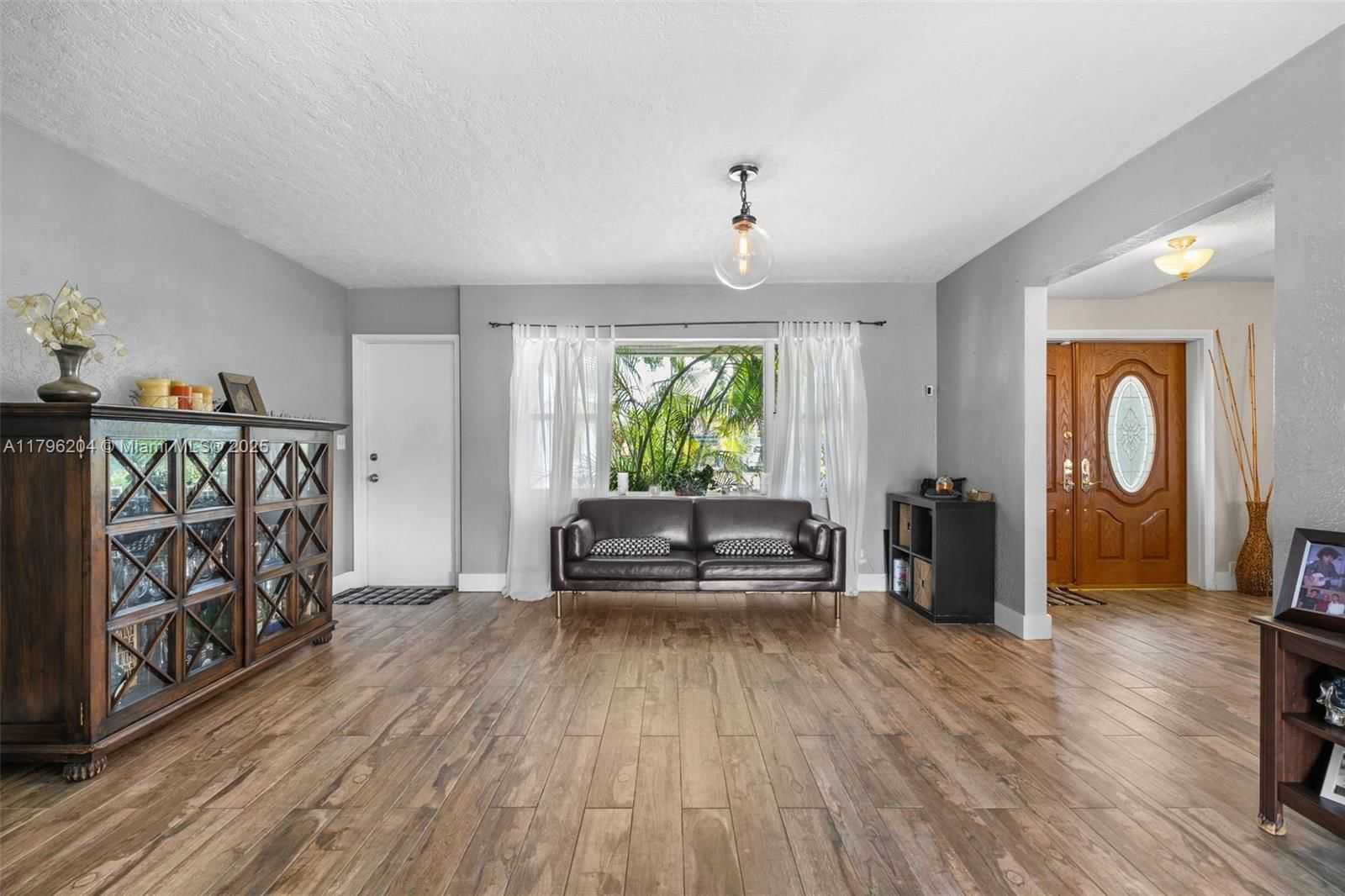 Real estate property located at 4715 Roosevelt St, Broward, Hollywood Hills 1965, Hollywood, FL