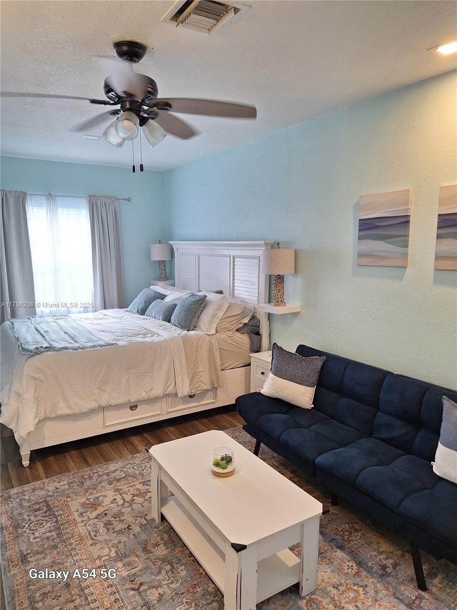 Real estate property located at 423 80th Ave, Broward, North Lauderdale Village, North Lauderdale, FL