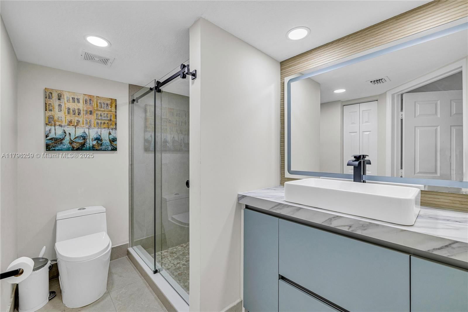 Real estate property located at 11615 71st St, Miami-dade, Doral Isles St Lucia, Doral, FL