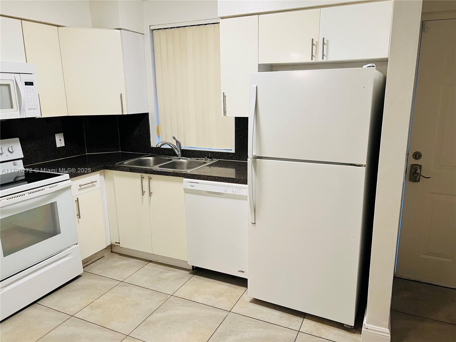 Real estate property located at 6115 186th St #202, Miami-dade, Mirassou Condo, Hialeah, FL