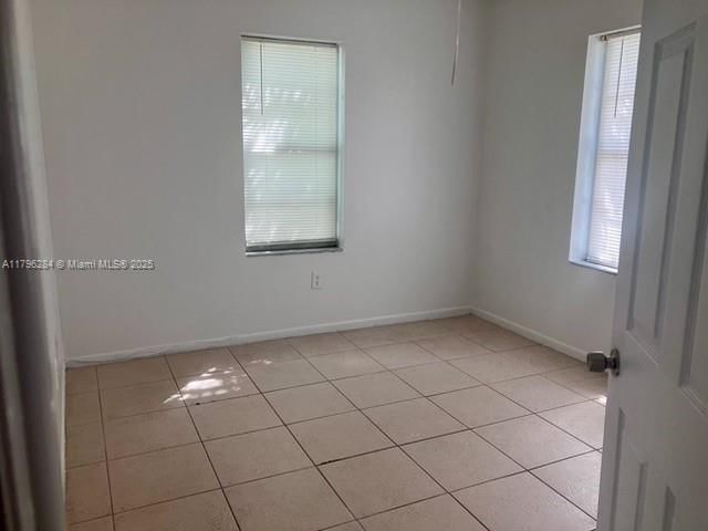 Real estate property located at 3698 William Ave #5, Miami-dade, Douglas William Village, Miami, FL