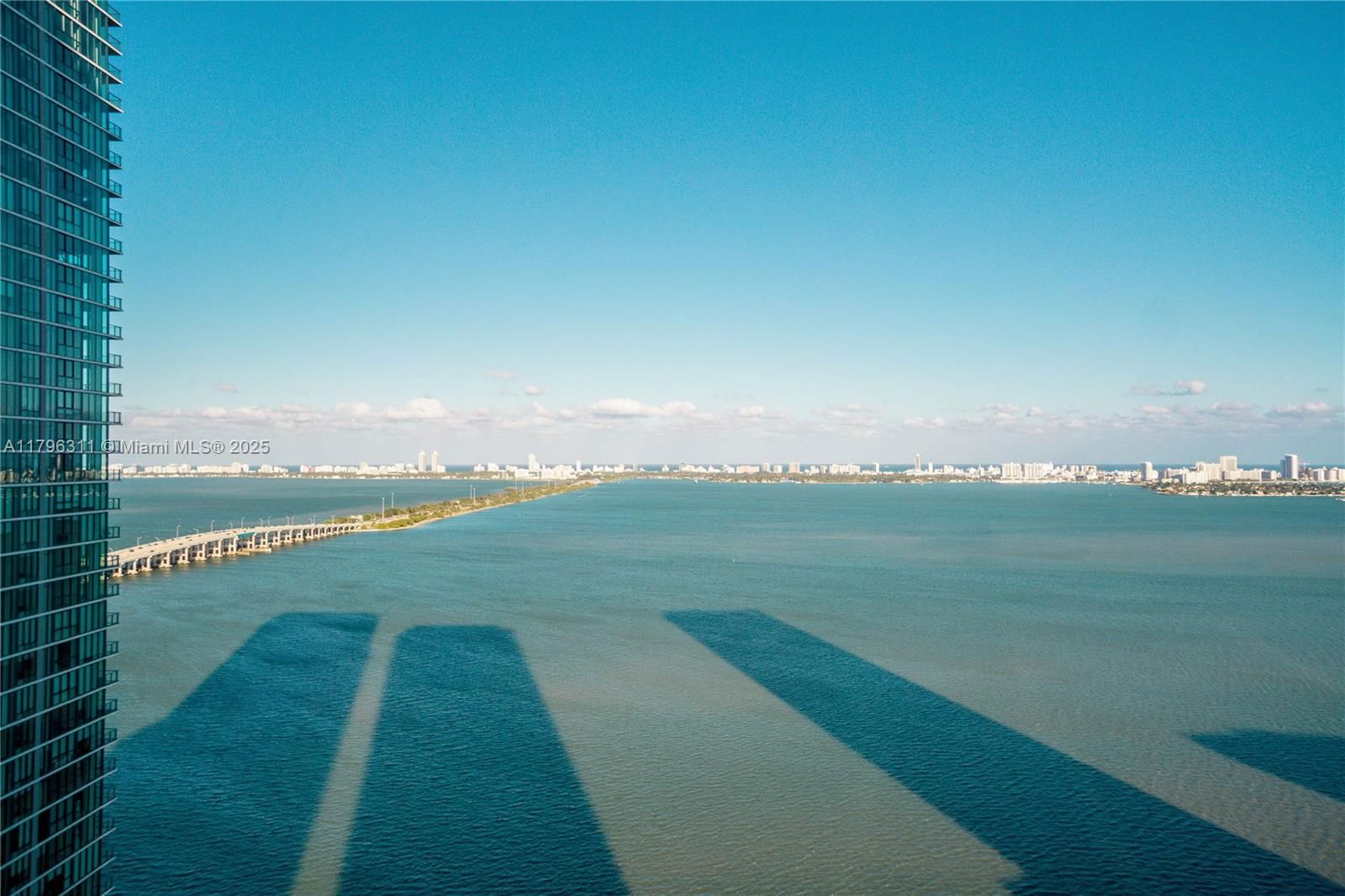 Real estate property located at 480 31st St #2906, Miami-dade, Gran Paraiso Condo, Miami, FL
